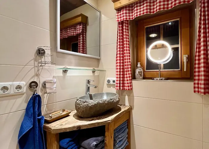 Petzl Hütte - Kreischbergblick *